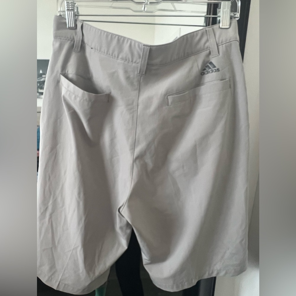 ADIDAS MEN’S GREY GOLF SHORTS